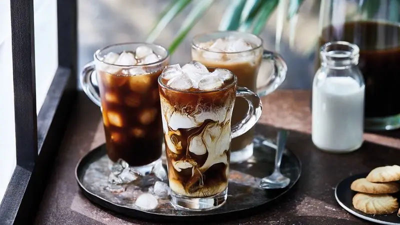 Hướng Dẫn Cách Pha Cafe Sữa Dừa Tuyệt Ngon 